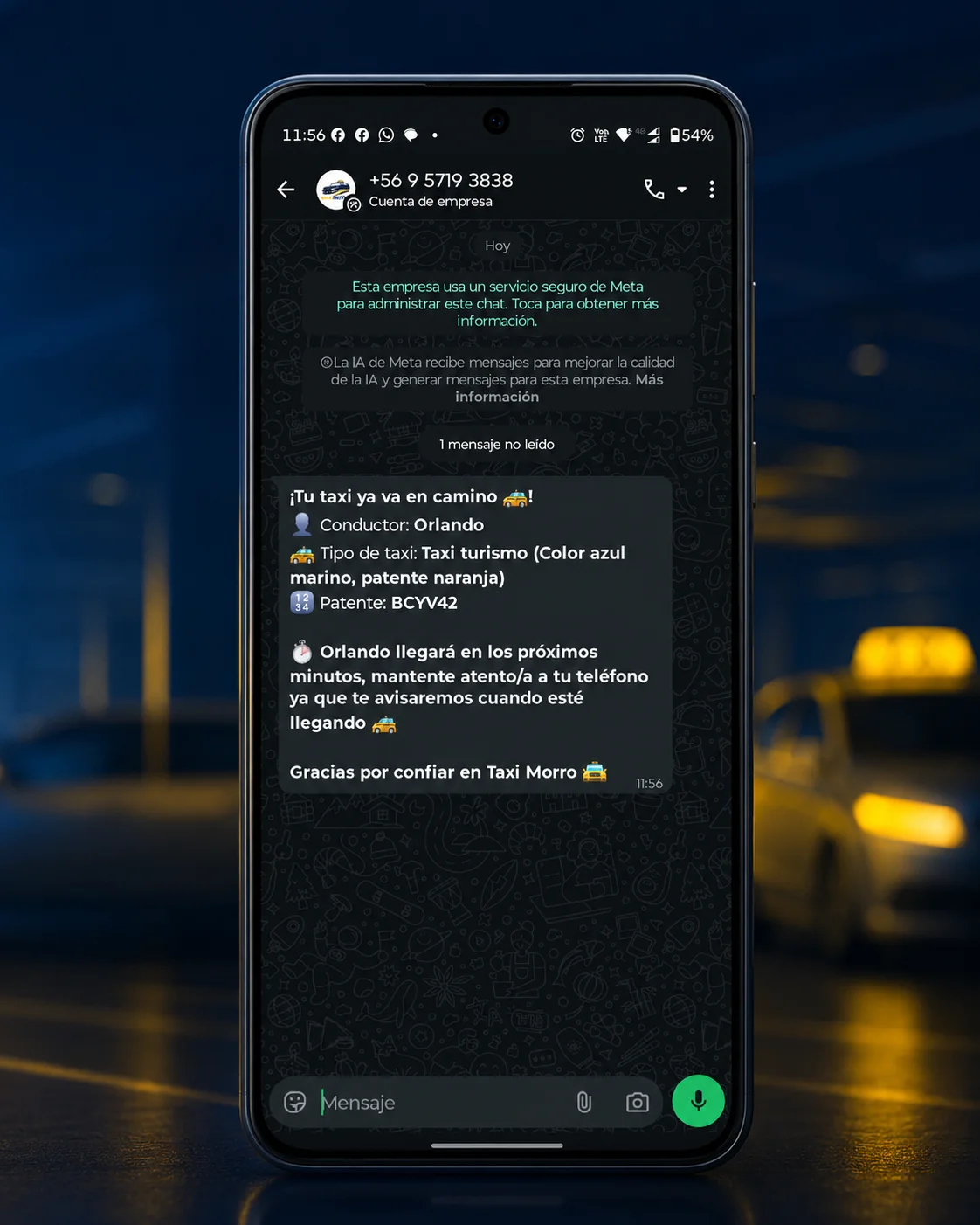 Mensaje de WhatsApp de Taxi Morro con los datos del conductor y vehículo asignado.